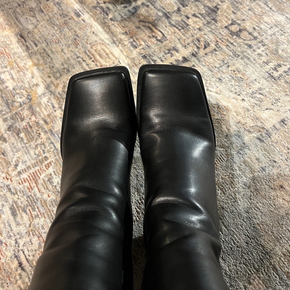 Circus by Sam Edelman Layla 2 Black Leather Square Toe Block Heel Boots - Picture 5 of 8